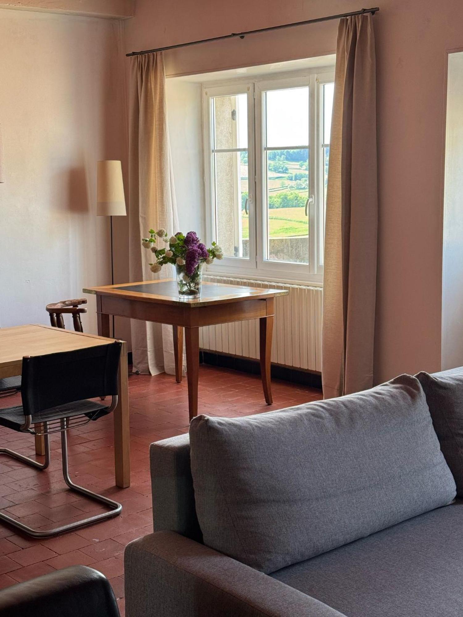 Gite A La Ferme Le Rousset 外观 照片